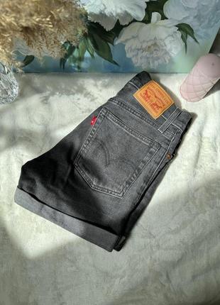 Серые шорты  levi’s wedgie shorts7 фото