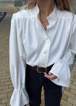 Сорочка вільного крою з довгими рукавами з рюшами блузка рубашка стильна базова блуза бежева3 фото