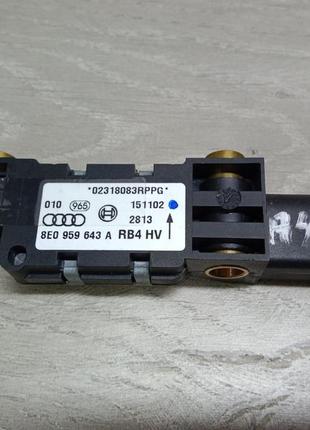 Датчик удару ауді a4 b6, b7. ауді а4 б6, б7. 8e0959643a.