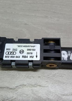 Датчик удару ауді a4 b6, b7. ауді а4 б6, б7. 8e0959643.