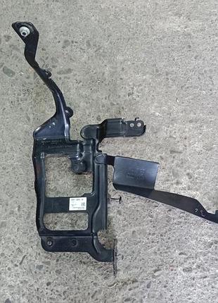 Кронштейн радара ford fusion mk5, форд фьюжн. dg9t14c022a.