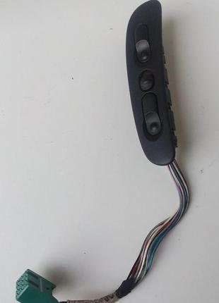 Кнопка склопідіймача ліва opel vectra b, опель віктра б. 90433...