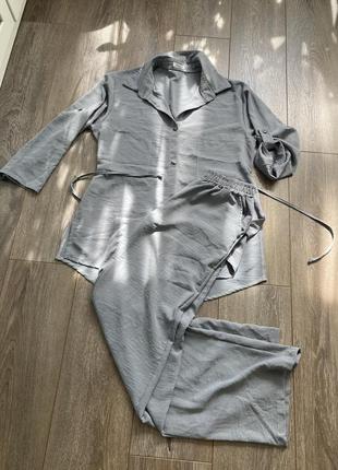 M/ l новый летний серый брючный костюм с рубашкой и широкими брюками2 фото