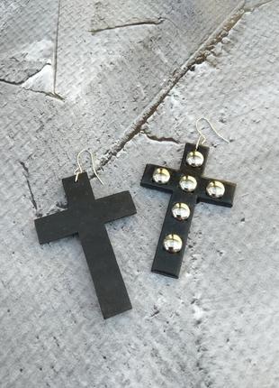 Комплект серёжек брутальные кресты3 фото