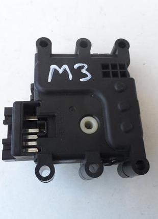 Мотор актуатор печі mazda 3 bk хетч bp4m61a60a