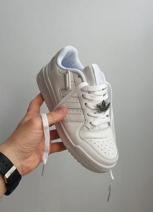 Кросівки adidas forum low logo🥰🥰