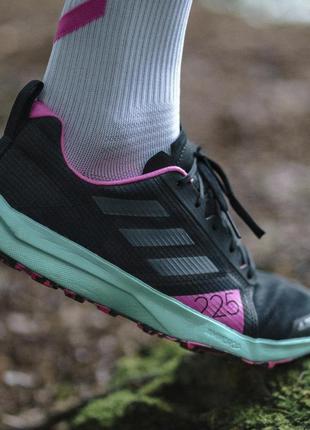 Оригінальні чоловічі кросівки adidas terrex speed flow trail r...2 фото