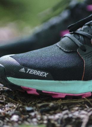 Оригінальні чоловічі кросівки adidas terrex speed flow trail r...4 фото