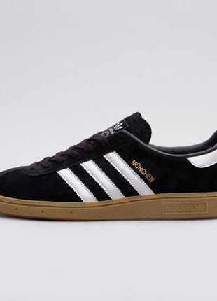 Оригінальні чоловічі кросівки adidas munchen "core black" (by9...