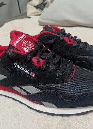 Кроссовки reebok р. 44,5