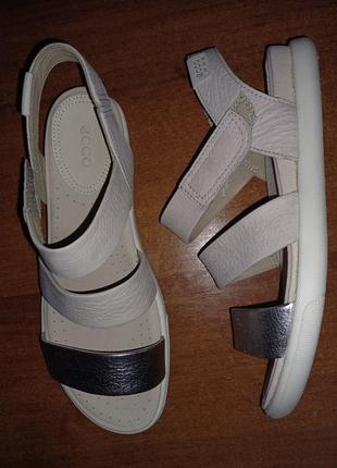 Босоніжки ecco damara sandal 24828350904 розмір 37 оригінал