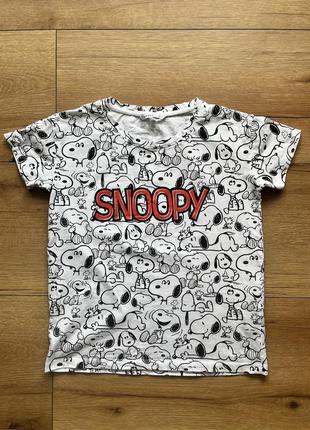 Белая футболка с принтом snoopy3 фото