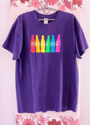 Брендова футболка мерч coca cola унісекс фіолетова 💜 48/50/52 розмір, пог 54 см, котон