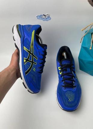 Кроссовки asics