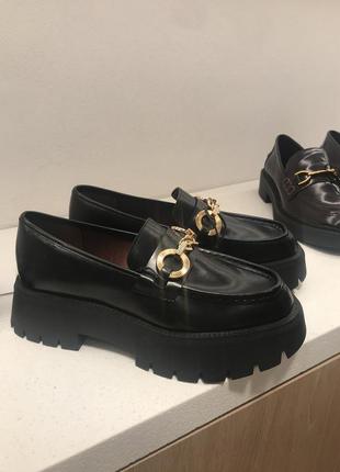 Лоферы туфли zara 42 размер