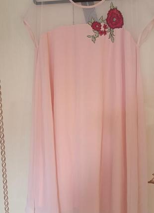 Легкое платье розовое