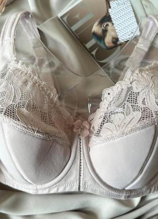 Мягкий бюстгальтер большого размера на 9 размер груди, пудровый