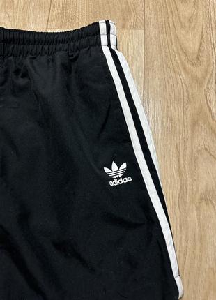 Adidas originals 3 stripes шорты оригинал!4 фото