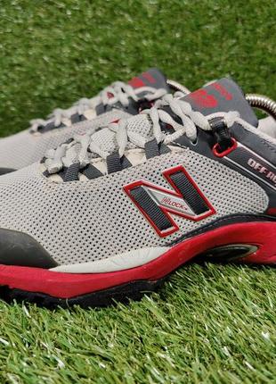 New balance top off road 872