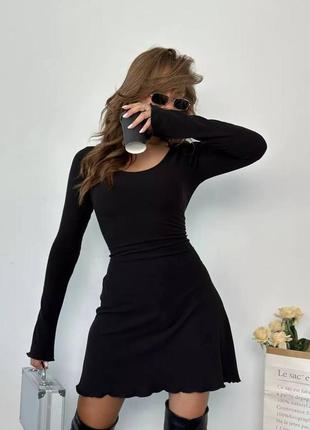 Трендовое платье из ангоры рубчик с рукавами клеш шнуровкой на спине завязками короткое3 фото