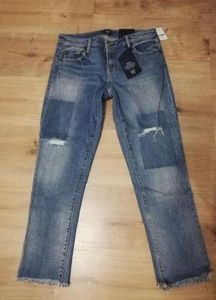 Джинси gap