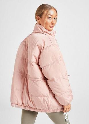 Стильный модный розовый пуховик спортивная куртка fila из затяжкой на поясе оригинал4 фото