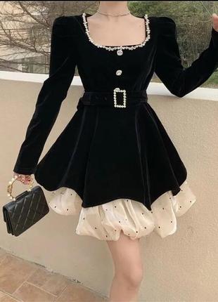 Платье мини черная бархатная бархатная