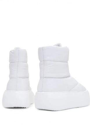 Білі теплі черевики дутики, шкіра/хутро 404 фото