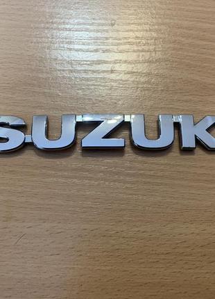 Эмблема suzuki крышки багажника suzuki sx4 / vitara / swift 2484279j0 7782179j000pg