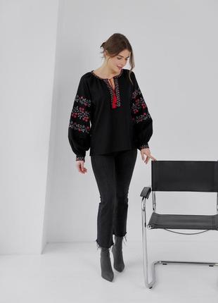 Вишиванка "весняна" чорний