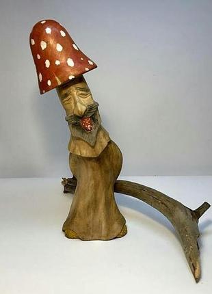 Коллекционная статуэтка гриб "мухомор".