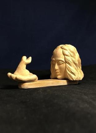 Дерев'яна фігурка "бог і людина"2 фото