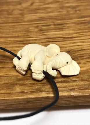 Підвіс кулон "слон" з бивня мамонта4 фото