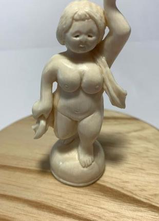 Фигурка "богиня" из бивня мамонта2 фото