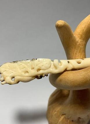 Шпилька для волос из кости ′ящерица геккон′4 фото