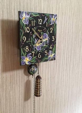Розписні годинник. годинник з розписом 'квіти іриси' ходики настінні механічні9 фото