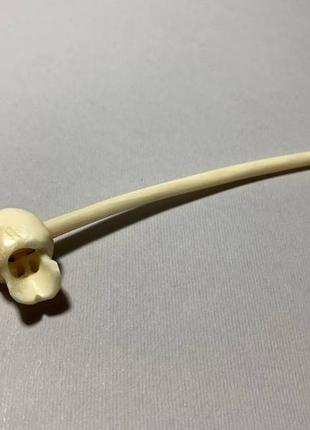 Шпилька для волос из кости ′череп′8 фото