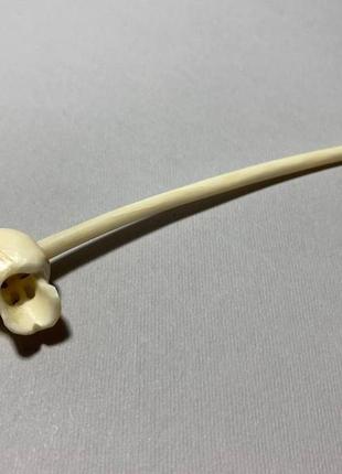 Шпилька для волосся з кістки 'череп'9 фото