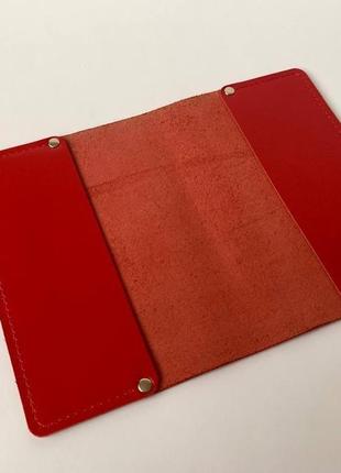 Обложка для паспорта (красная гладкая кожа)1 фото