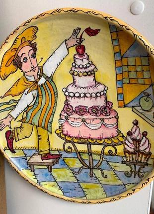 Тарелка керамическая, тарелка из глины, тарелка декор, тарелка декоративная с росписью "принц"2 фото