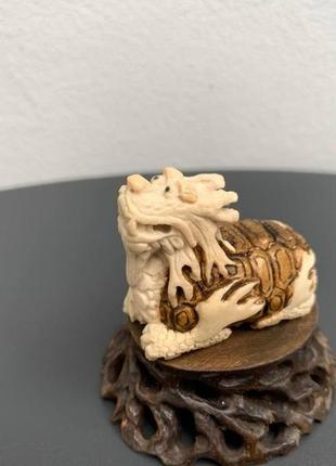 Авторская статуэтка фигурка "черепаха-дракон" из рога оленя10 фото
