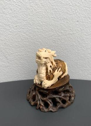 Авторская статуэтка фигурка "черепаха-дракон" из рога оленя6 фото