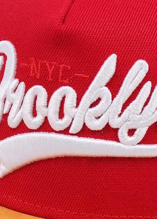 Кепка-бейсболка brooklyn хлопок красный. стильная бейсболка brooklyn3 фото