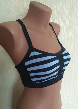 Чорно-білий топ з вставочками сіточки для кумедніші спортом 34 хѕ