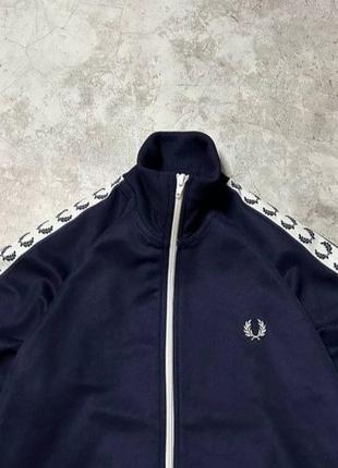 Кофта олімпійка fred perry2 фото