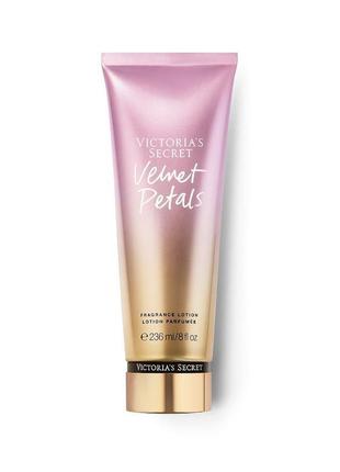 Увлажняющий лосьон velvet petals victoria’s secret