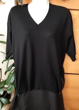 Чорний светр-джемпер з блискавками, оверсайз2 фото