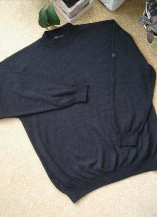 Класний светр великого розміру, у складі шерсть