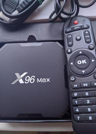 Продам смарт тв андроїд приставку x96 max plus 4/64