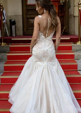 Весільна сукня нова 38р